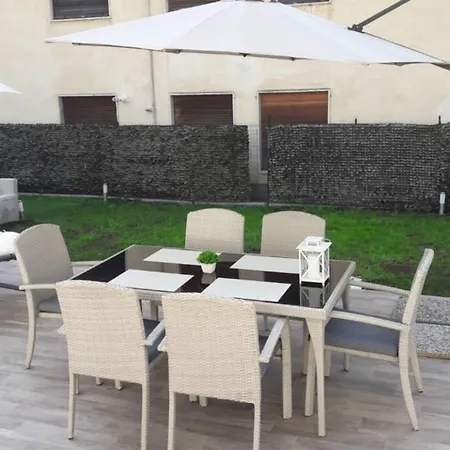 Affittasi In A Appartement